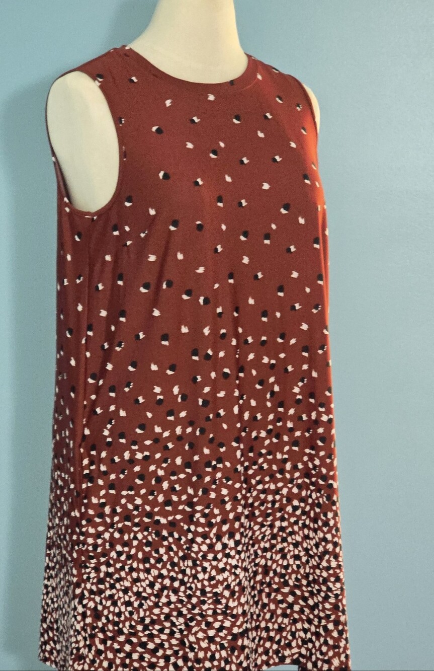 NWT Apt. 9 Sleeveless Rust Mini Dress with Black & White Spot Print